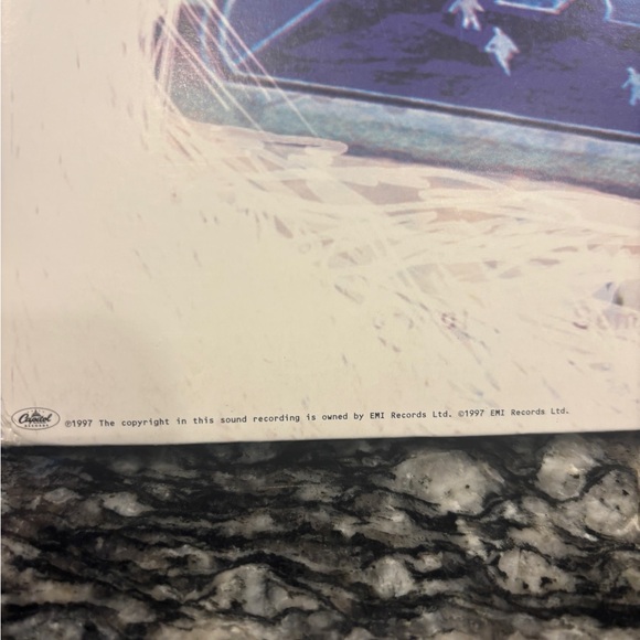 Radiohead OK Computer Vinyl Record - Picture 5 of 15